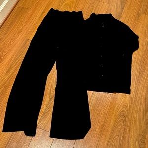SKIMS button down buttery soft Black to and bottom pajama set Mediums